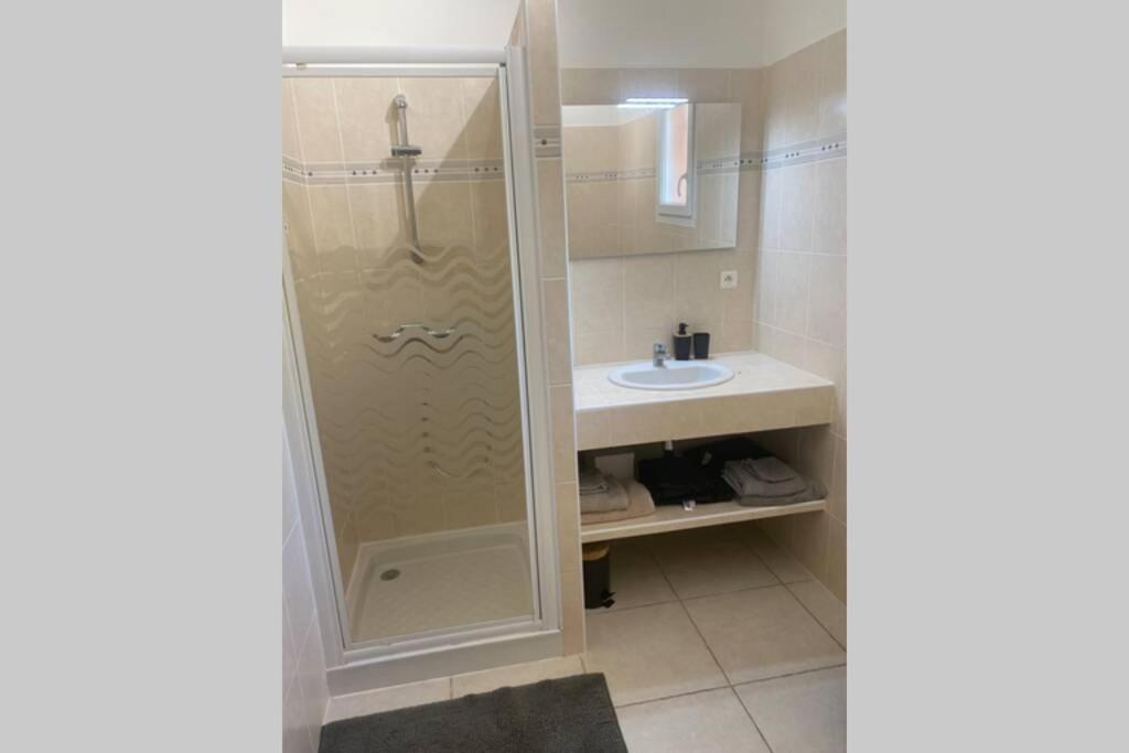 Apartament Joli F3 De 60M2 Avec Balcon Bastelicaccia Zewnętrze zdjęcie