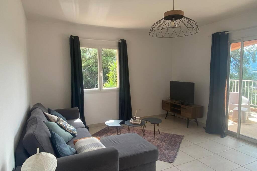 Apartament Joli F3 De 60M2 Avec Balcon Bastelicaccia Zewnętrze zdjęcie
